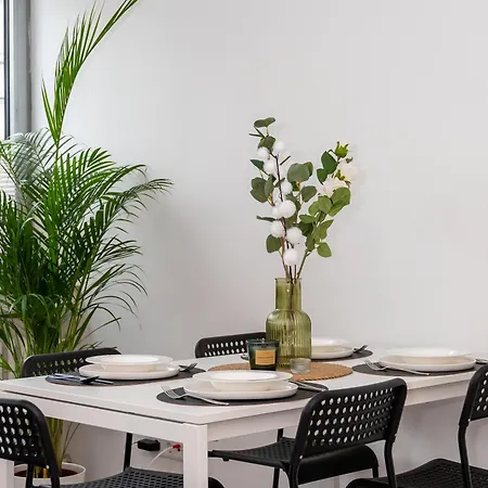 Stilvolles Im Essener Stadtkern Mit Parkplatz Apartment *